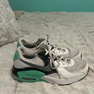 Nike Air Max Excee shoes